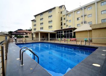 Swiming pool